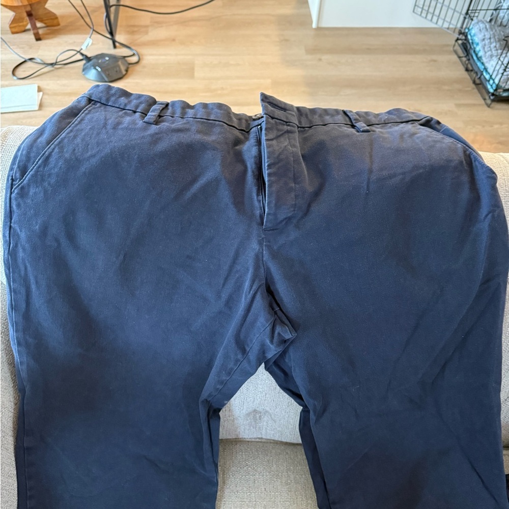 Dockers Men's Navy Blue Cotton Chino Pants - Picture 1 of 5